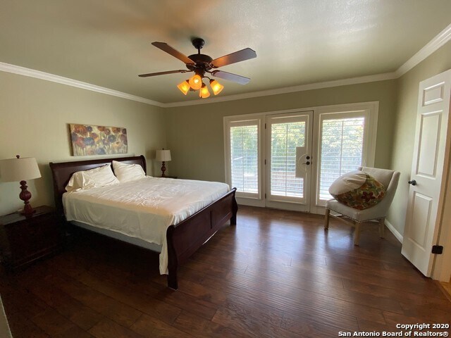 Building Photo - 531 Woodlake Dr