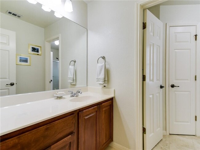 Building Photo - 11512 Brandon Parke Trail