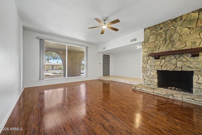 Building Photo - 3734 E Montecito Ave