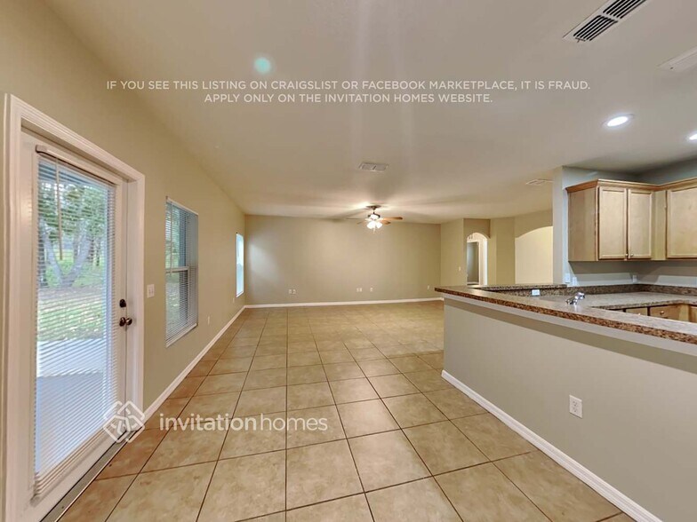 Building Photo - 6863 Hampshire Blvd