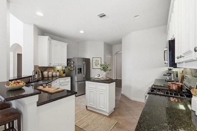 Building Photo - 26227 Bright Dawn Ct