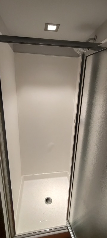 Building Photo - 530 Melrose Ave E