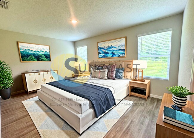 Building Photo - Luxury Home & Free to Apply!