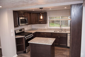Building Photo - 2409 W Hardies Rd