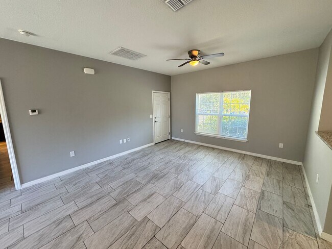 Building Photo - Immaculate 3-Bedroom, 2-Bathroom Home in Palm Bay