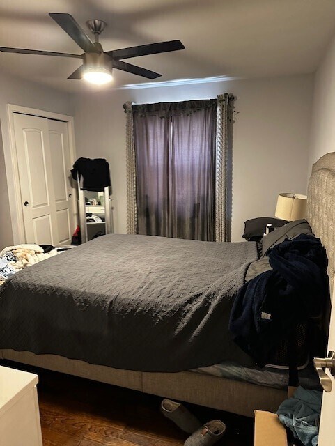 Building Photo - 1617 W Glenlake Ave