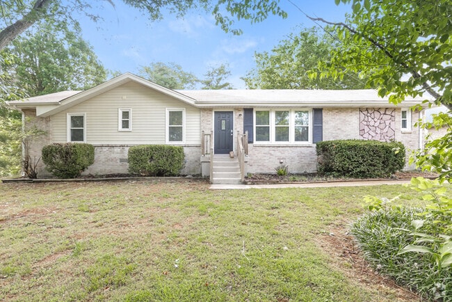 Building Photo - 4873 Everest Dr