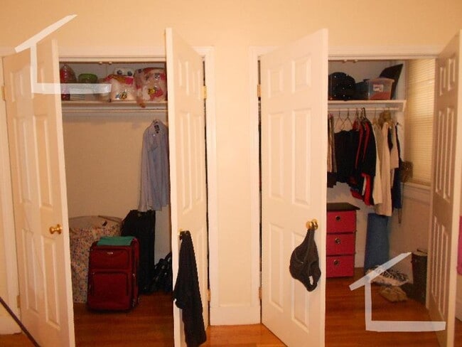 Building Photo - Fenway 2 bedroom apartment - 9/1  NO FEE