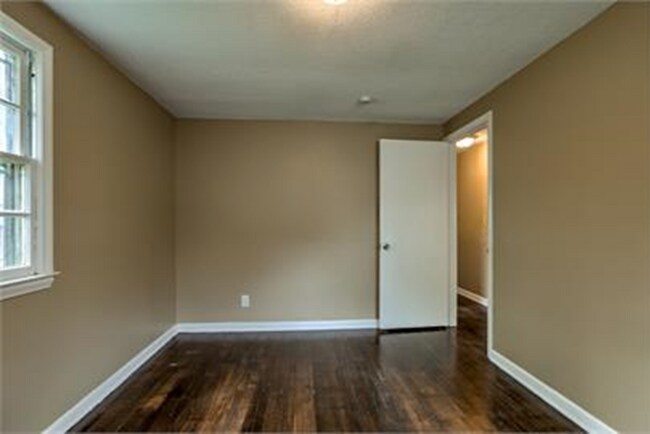 Building Photo - 6310 N 47th St