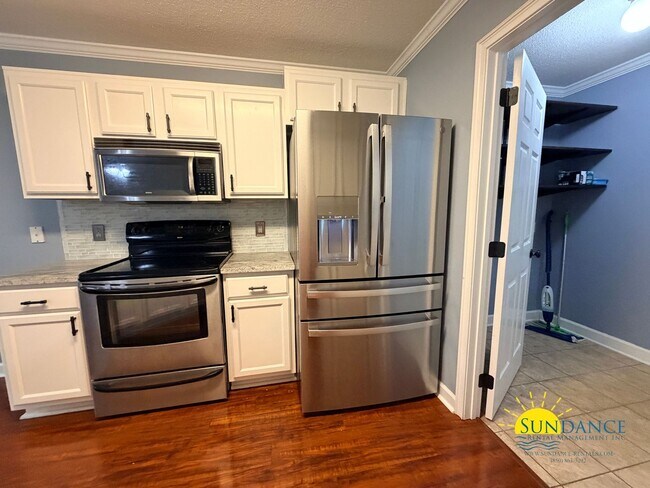 Building Photo - 2705 Apple Blossom Ct