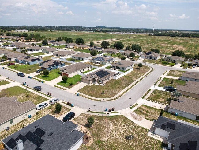 Building Photo - 2628 Sunset Cir