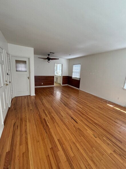 Building Photo - 6156 Fair Ave