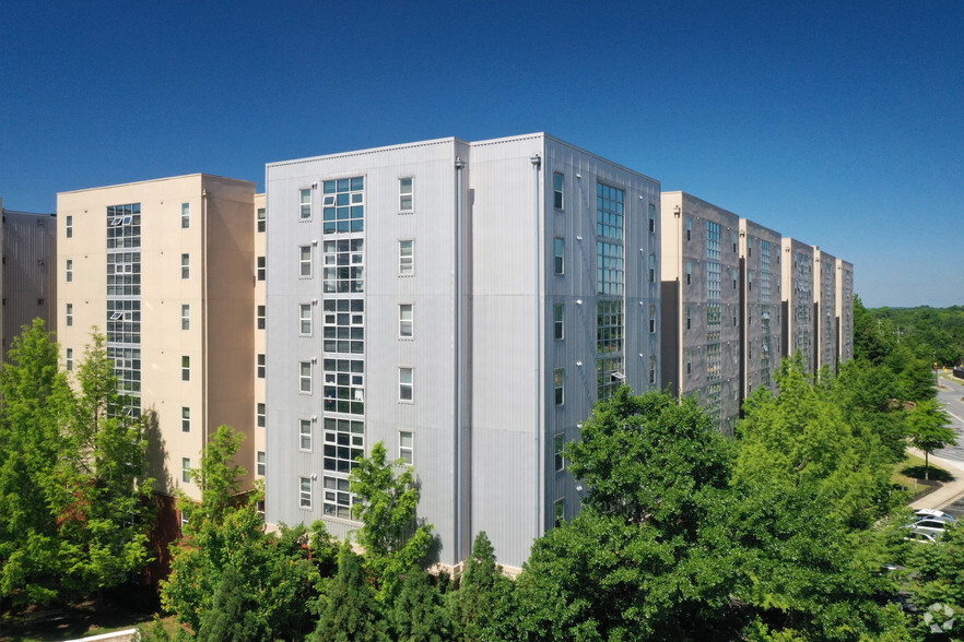 Building Photo - Westmar Student Lofts