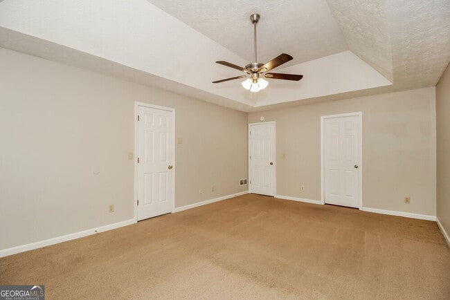 Building Photo - 435 Standing Rock Dr