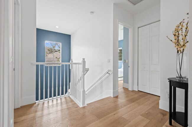 Building Photo - 158 Ennis Ln