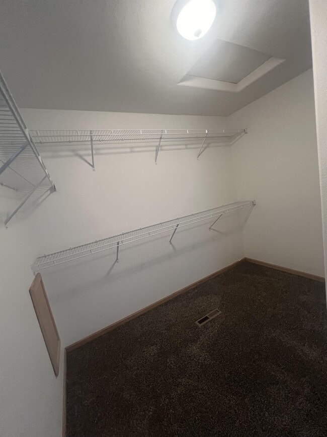 Building Photo - 3322 8th St W