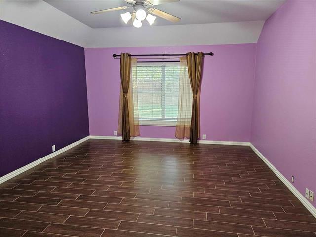Building Photo - 4036 Glenwyck Dr E