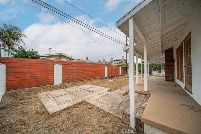 Building Photo - 6829 E Parapet St