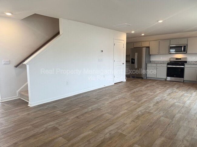 Building Photo - 3117 Pasile Ct