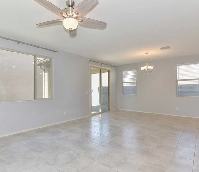 Building Photo - Spacious 2-Story, 3 Bedroom/2.5 Bath Home ...