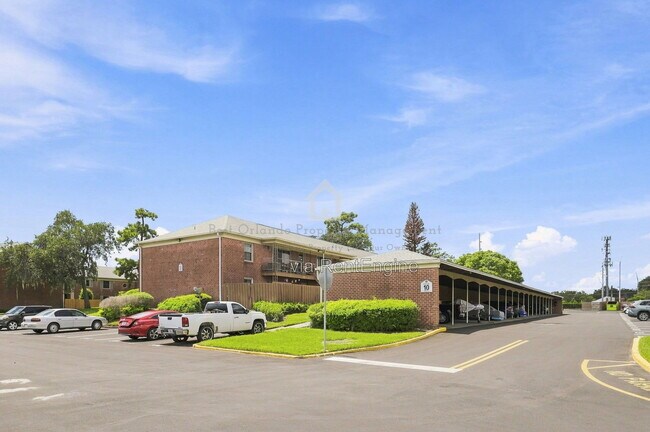 Building Photo - 525 Georgetown Dr