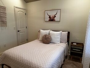 Building Photo - 1306 N 31st St