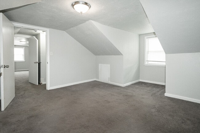Building Photo - 3504 Trant Ave