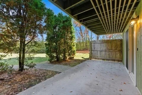 Building Photo - 84 Fuller St