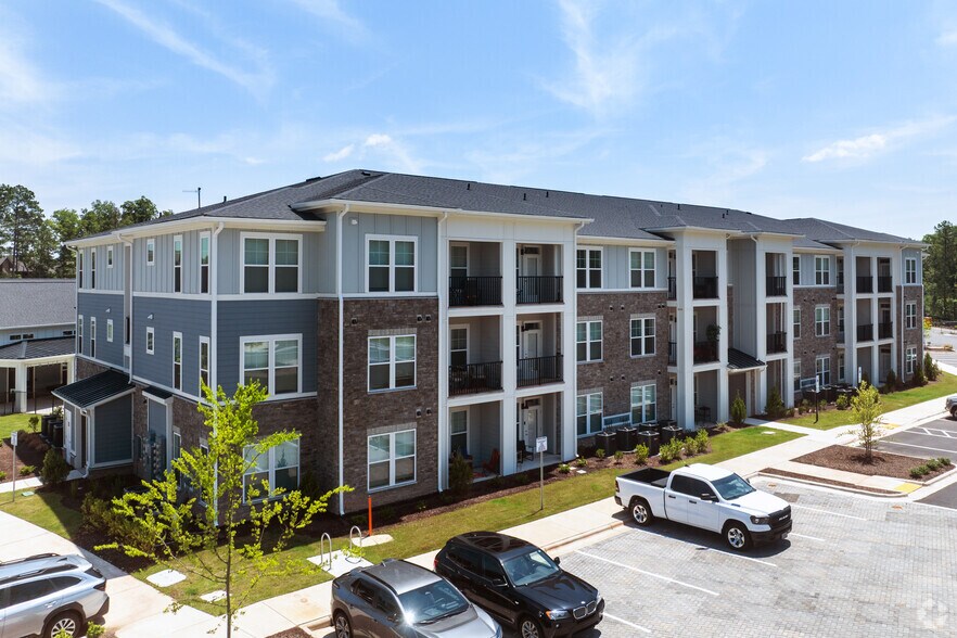 Building Photo - Ascend Brightleaf