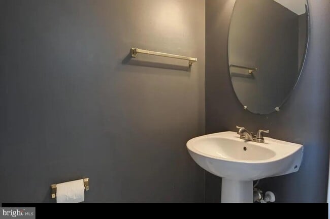 Building Photo - 13118 Rose Petal Cir