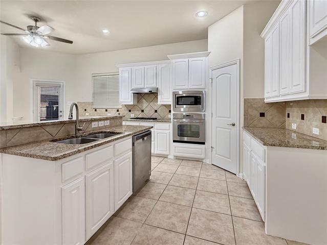 Building Photo - 906 Cougar Dr