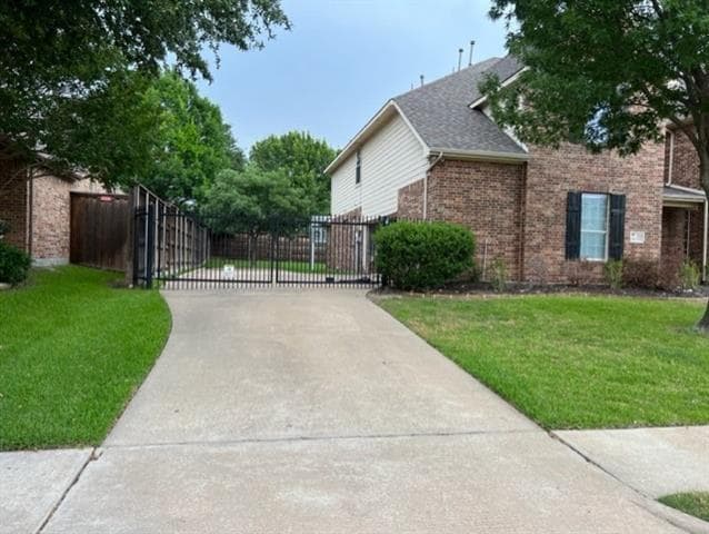 Building Photo - 321 Greenfield Dr