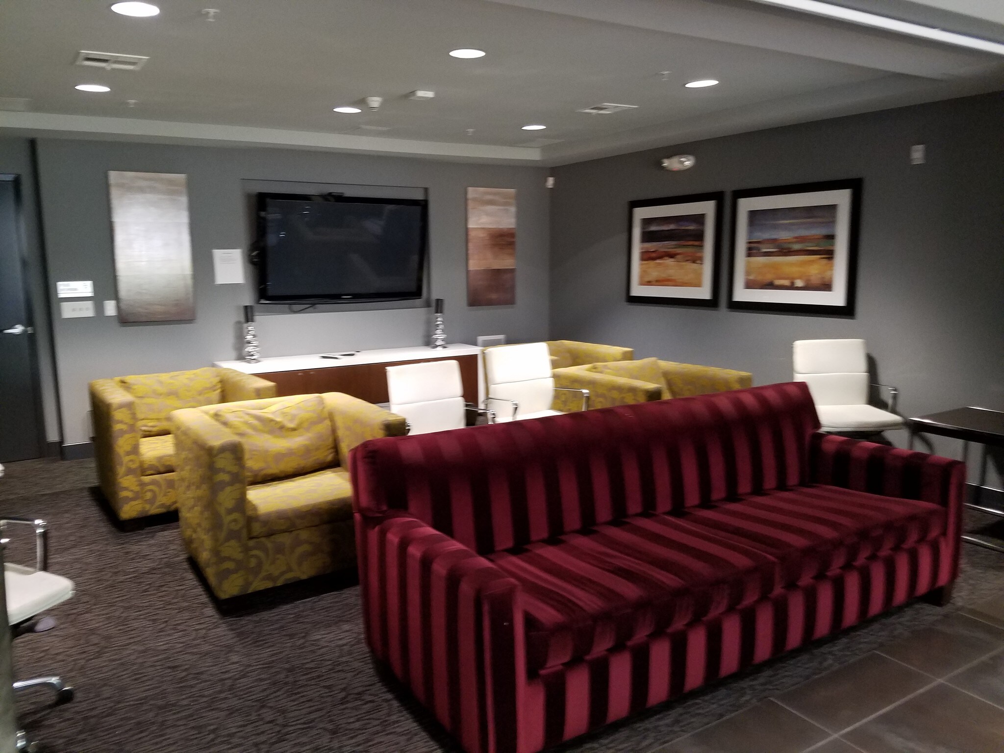 CLUB HOUSE - 21301 Erwin St