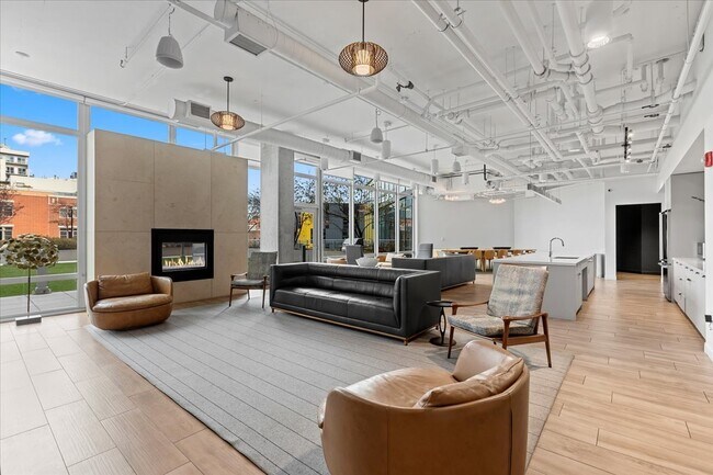 Building Photo - 728 N Morgan St