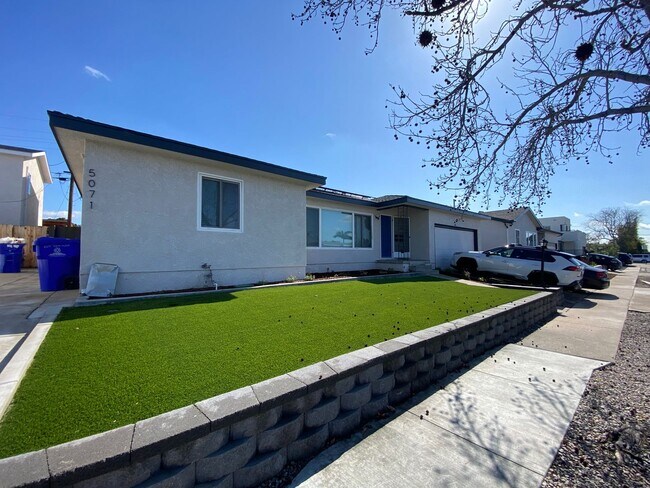 Primary Photo - 4BD/2 BA Close Walk to Campus (Lease out, ...