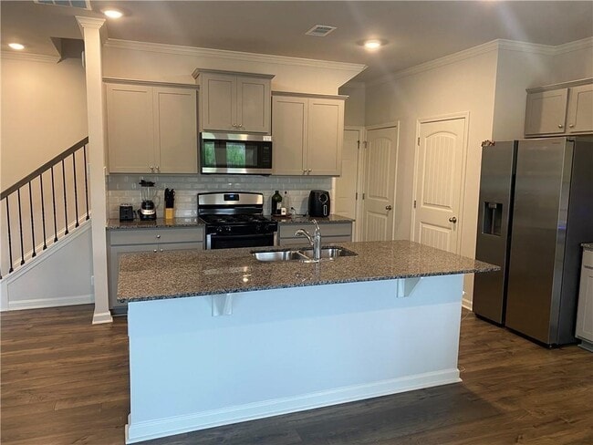 Building Photo - 6055 Hoot Owl Ln