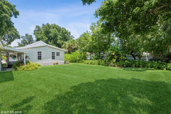Building Photo - 3 bedroom 2 bath College Park Home