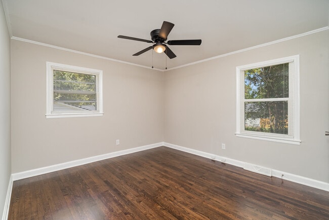 Building Photo - 3634 Carlyle Dr