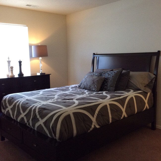 Lake Marina Apartments Indianapolis, IN Apartment Finder