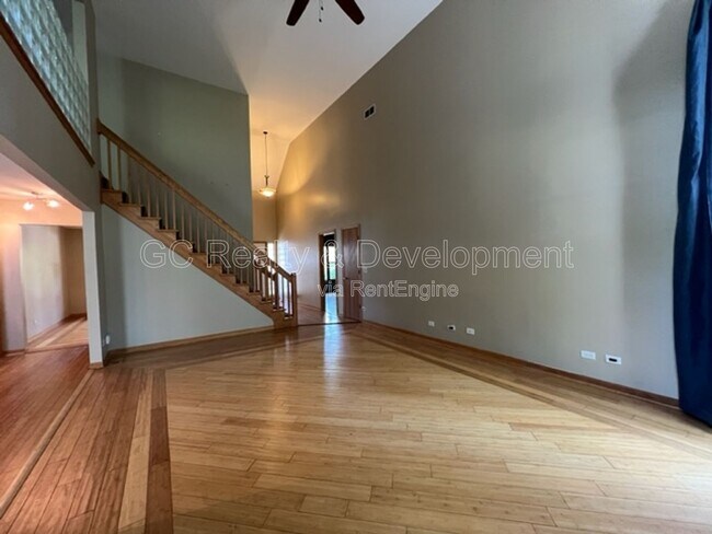 Building Photo - 2805 Breckenridge Cir