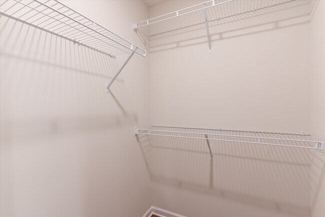 Building Photo - 2807 Cruze Dr