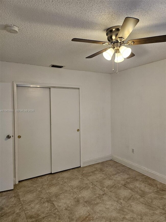 Building Photo - 3941 NW 115th Terrace