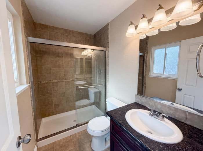 Building Photo - 8232 Moorhaven Way