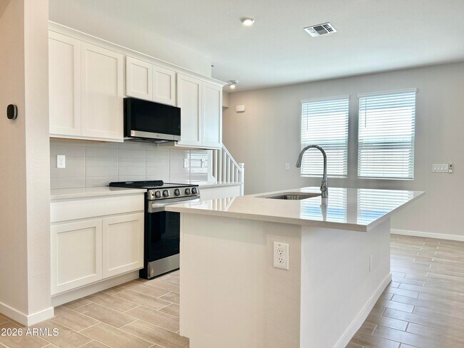 Building Photo - 17307 W Villa Chula Ln