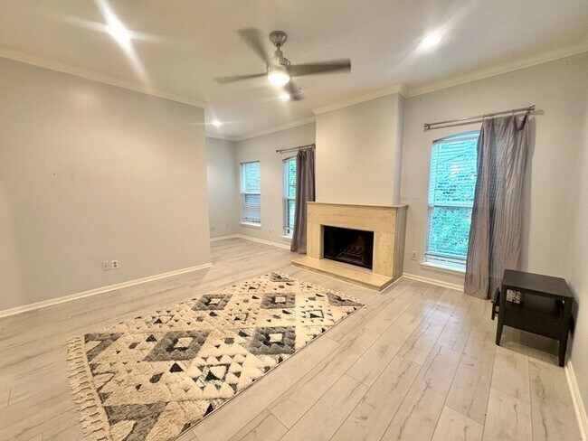 Building Photo - 2323 Bering Dr
