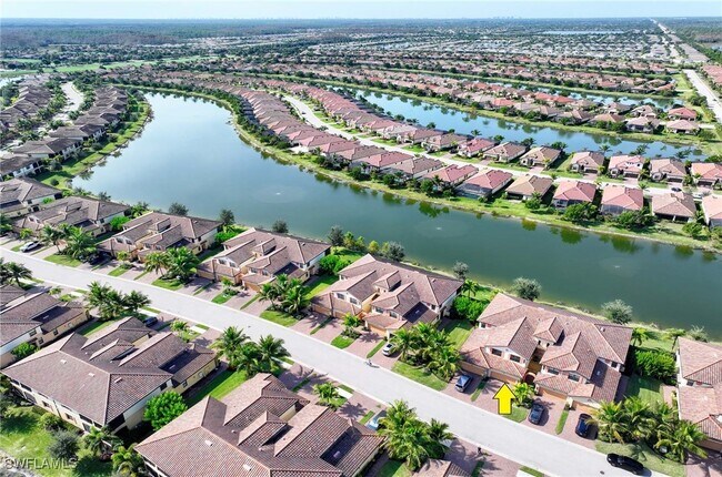 Building Photo - 17400 Cherrywood Ct