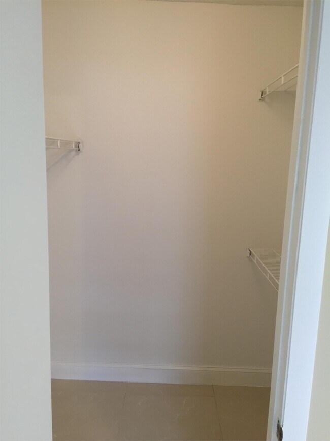 Building Photo - 9001 Wiles Rd