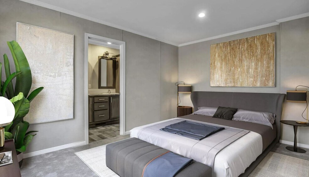 Building Photo - 333 E Lakewood Blvd