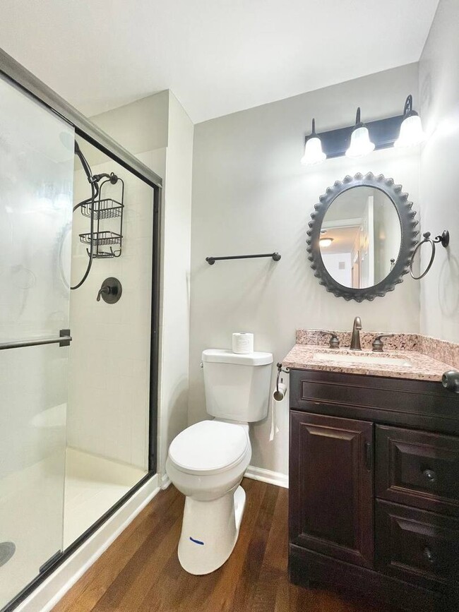 Building Photo - 602 Pearces Ford Rd