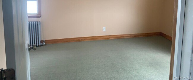 Building Photo - 169 Litchfield Ave